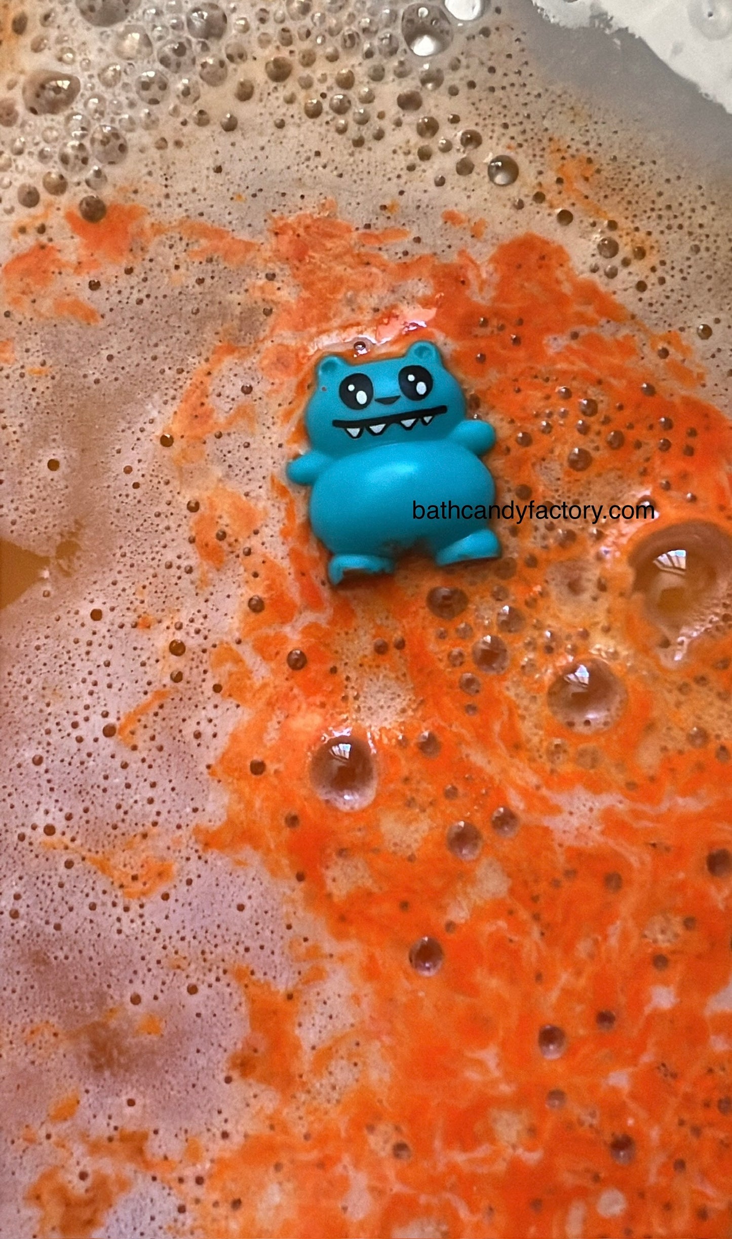 Monster Bath • Toy Bomb